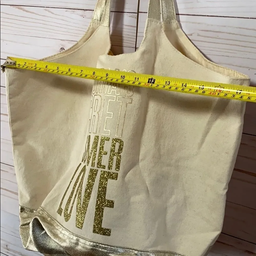 Victoria’s Secret Summer Love Tote